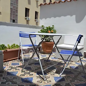 https://dietro-al-massimo.sicilyhotelsitaly.net